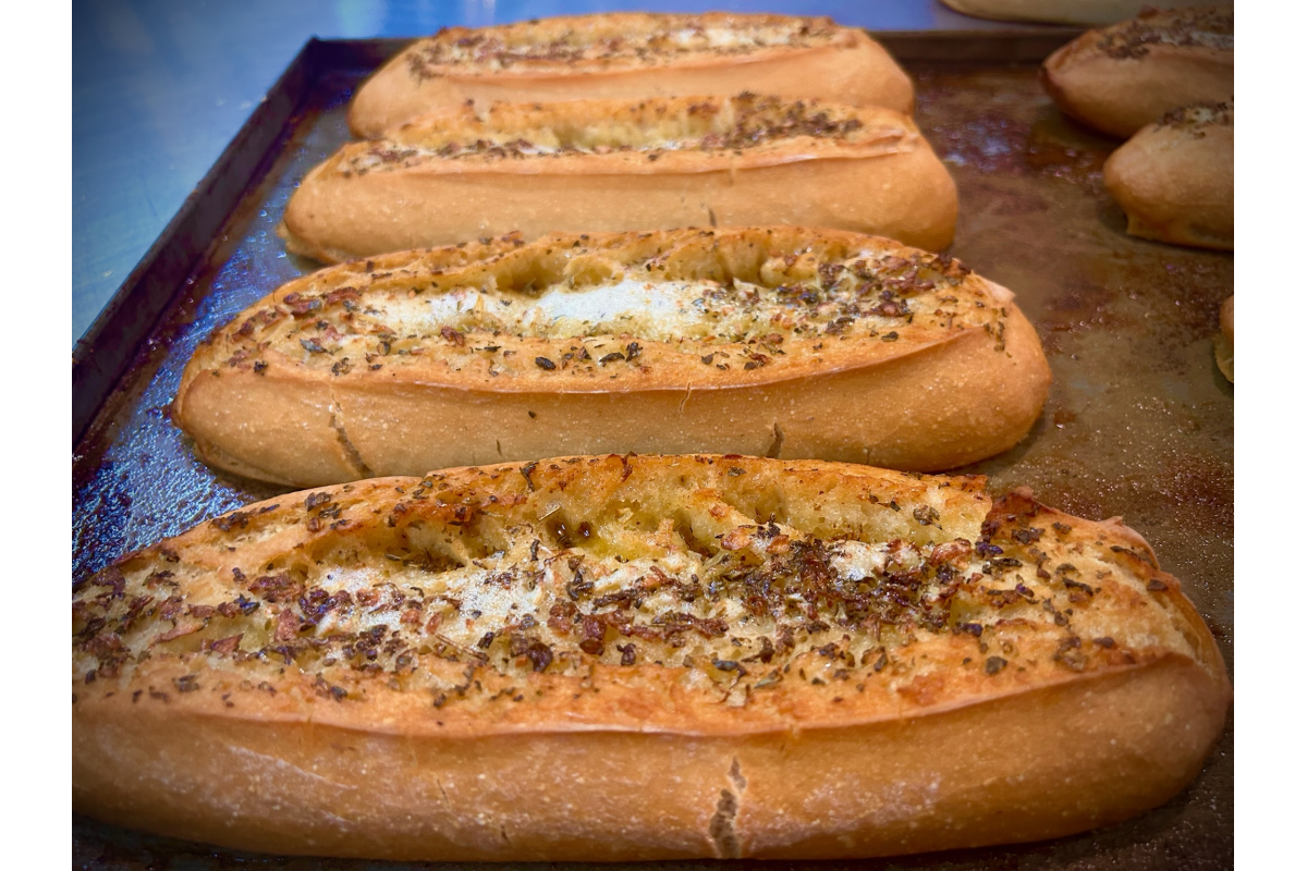 Pan frances - baguette con ajo