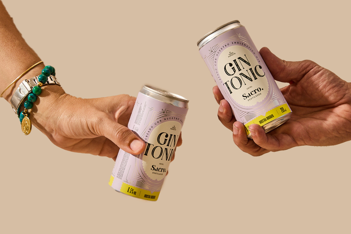 Lata gintonic Sacro