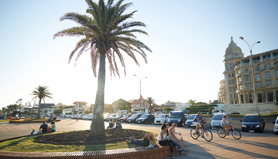 Rambla Carrasco, Montevideo