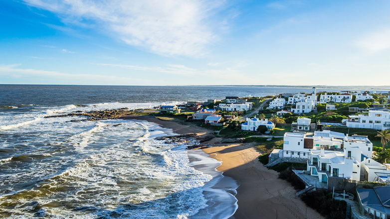 homes by the water